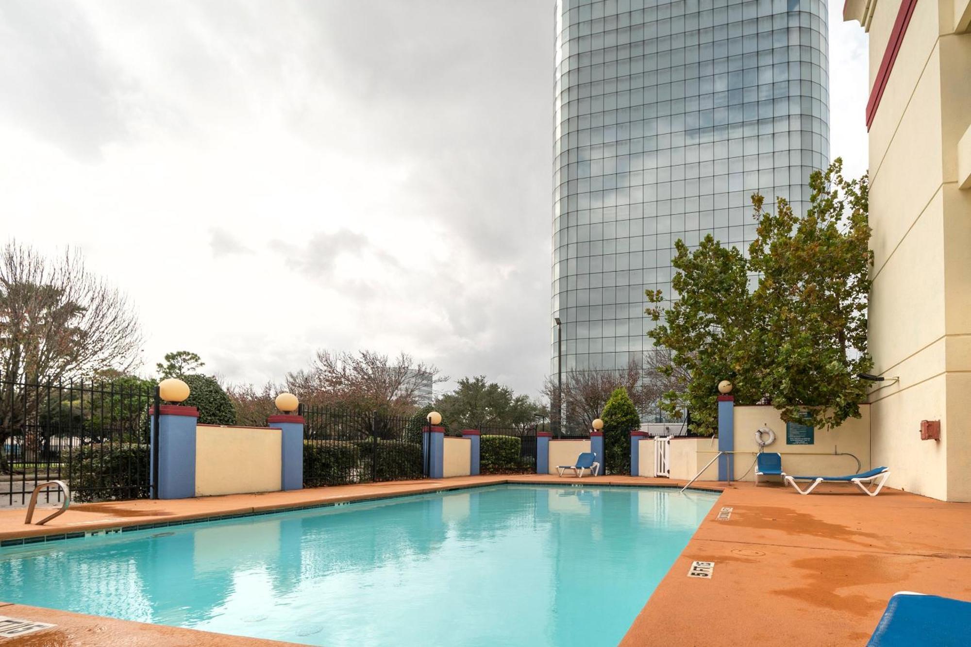 Oyo Townhouse Houston Airport North Hotel Kültér fotó